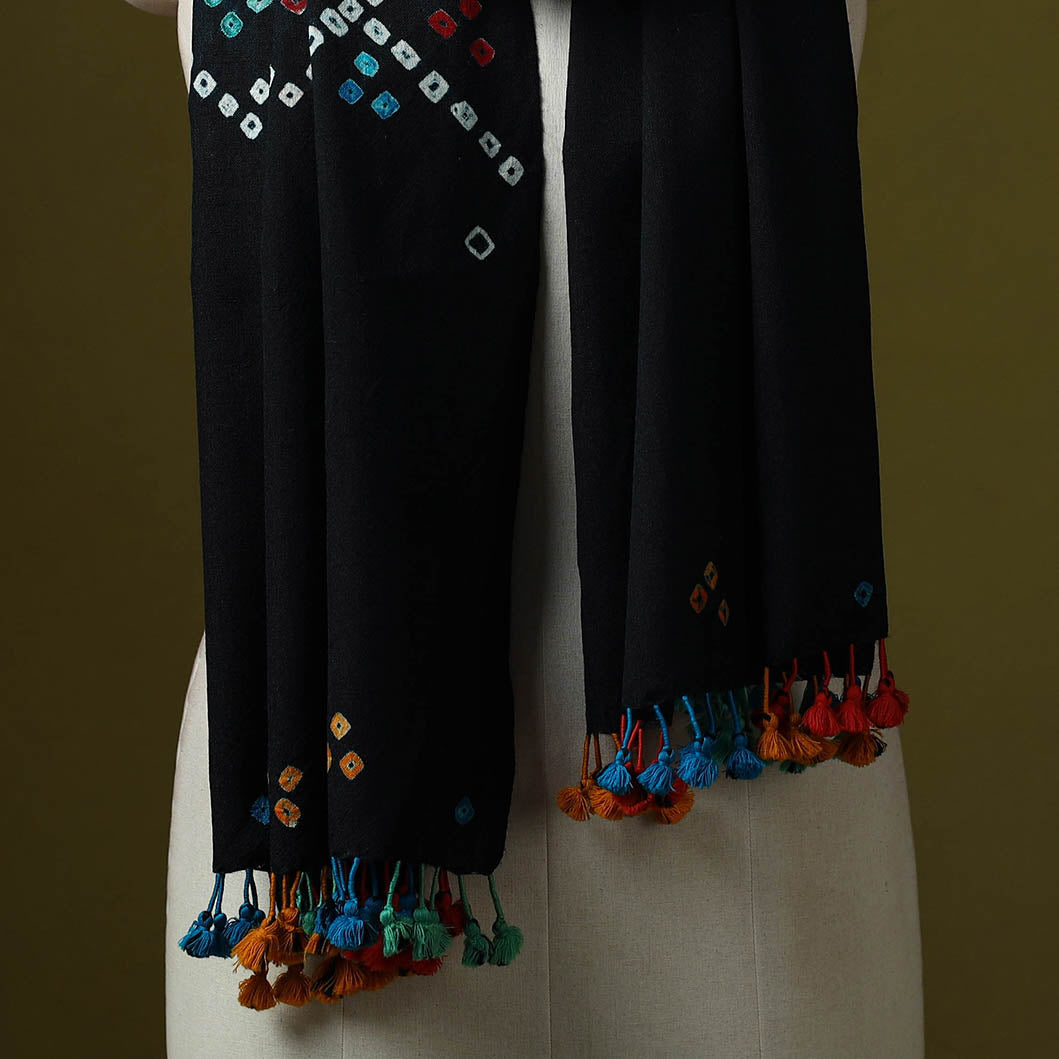 Kutch handwoven merino wool tie-dye bandhani stole 19