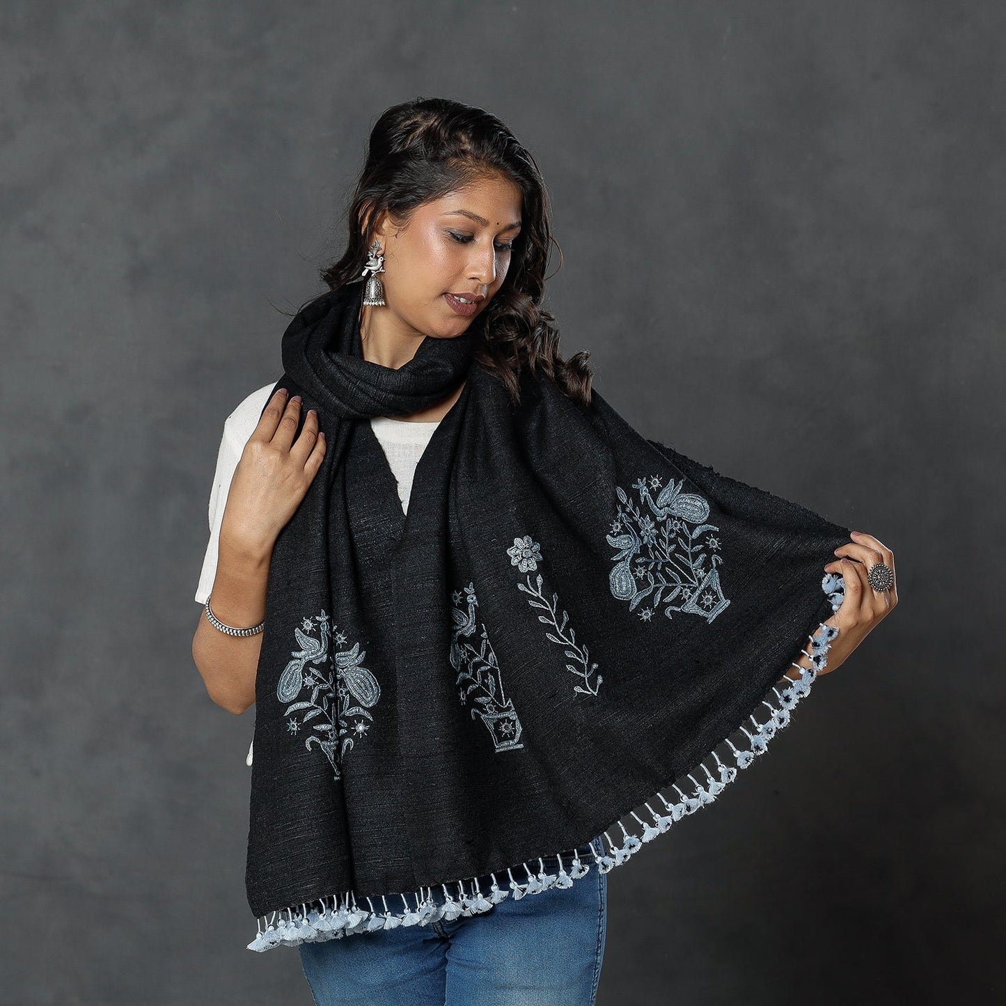Buy Kutch Handwoven Clamp Dyed Shibori Silk x Merino Wool Shawl Online at iTokri.com