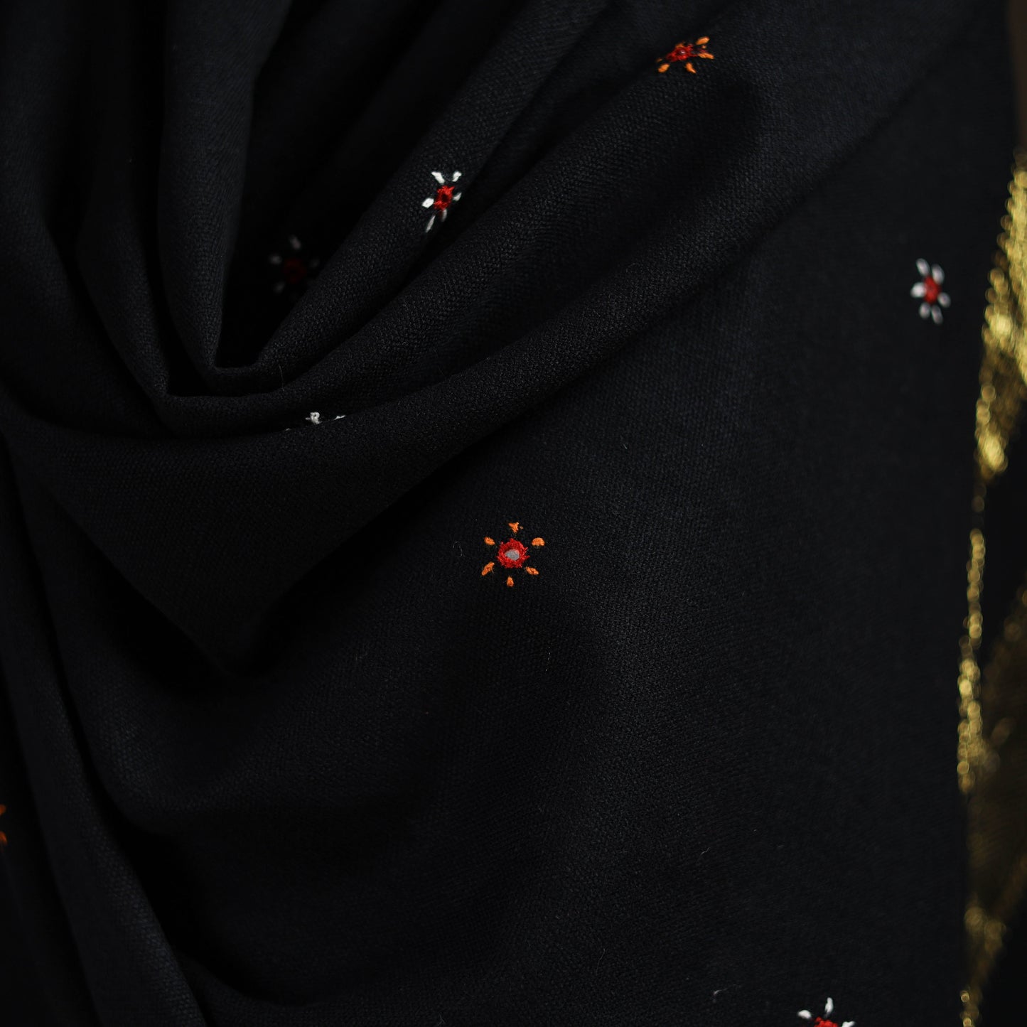 Kutch handwoven zari & mirror work acrylic wool shawl 28