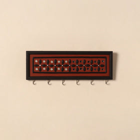 Kutch mud mirror work lippan art key holder (4 x 12 in) 10