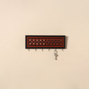Kutch mud mirror work lippan art key holder (4 x 12 in) 10