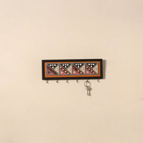 Kutch mud mirror work lippan art key holder (4 x 12 in) 11