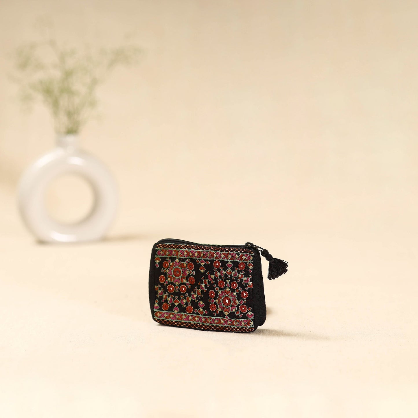 Kutch neran hand embroidered coin pouch 173 - handcrafted