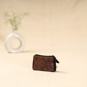 Kutch neran hand embroidered coin pouch 176 - handcrafted