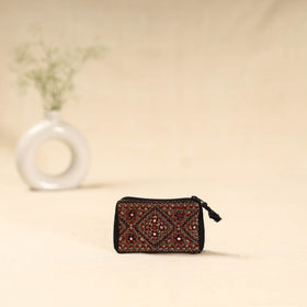 Kutch neran hand embroidered coin pouch 176 - handcrafted