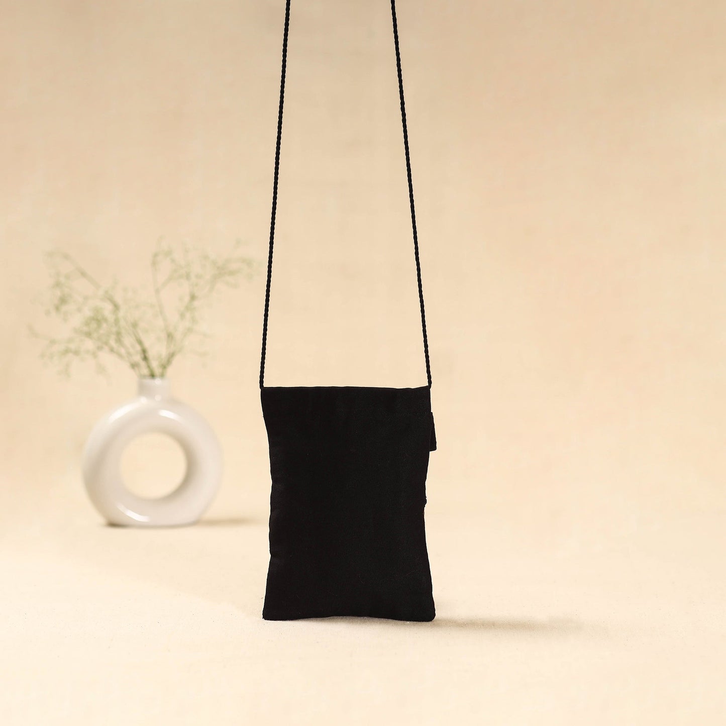 Kutch neran hand embroidered sling bag 248 - handcrafted