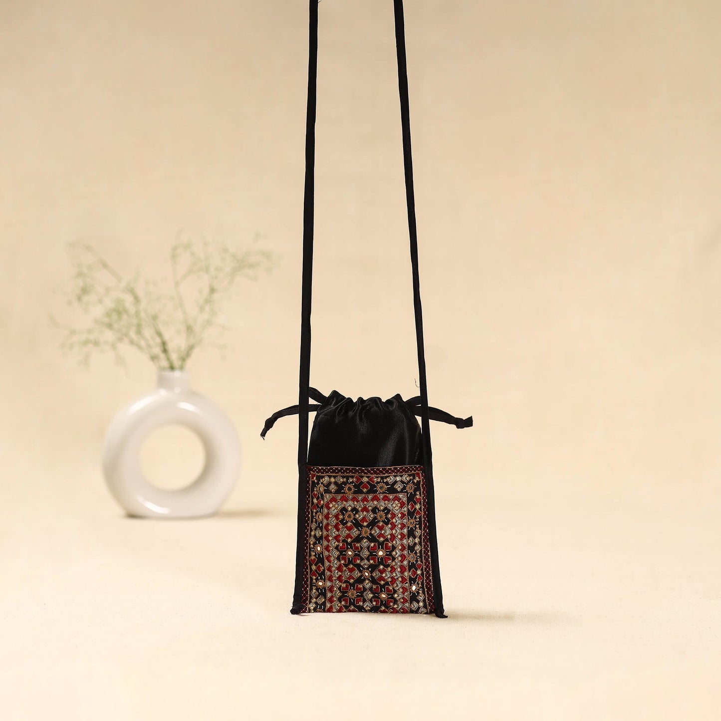 Kutch neran hand embroidered sling dori mobile pouch 217