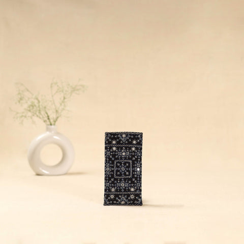 Kutch neran hand embroidered spectacle pouch 225