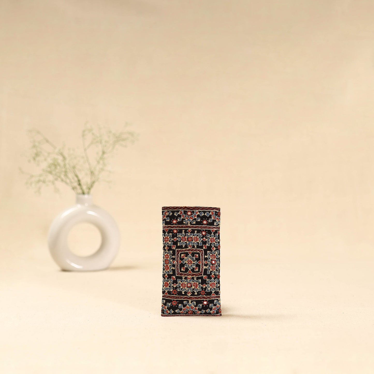 Kutch neran hand embroidered spectacle pouch 227