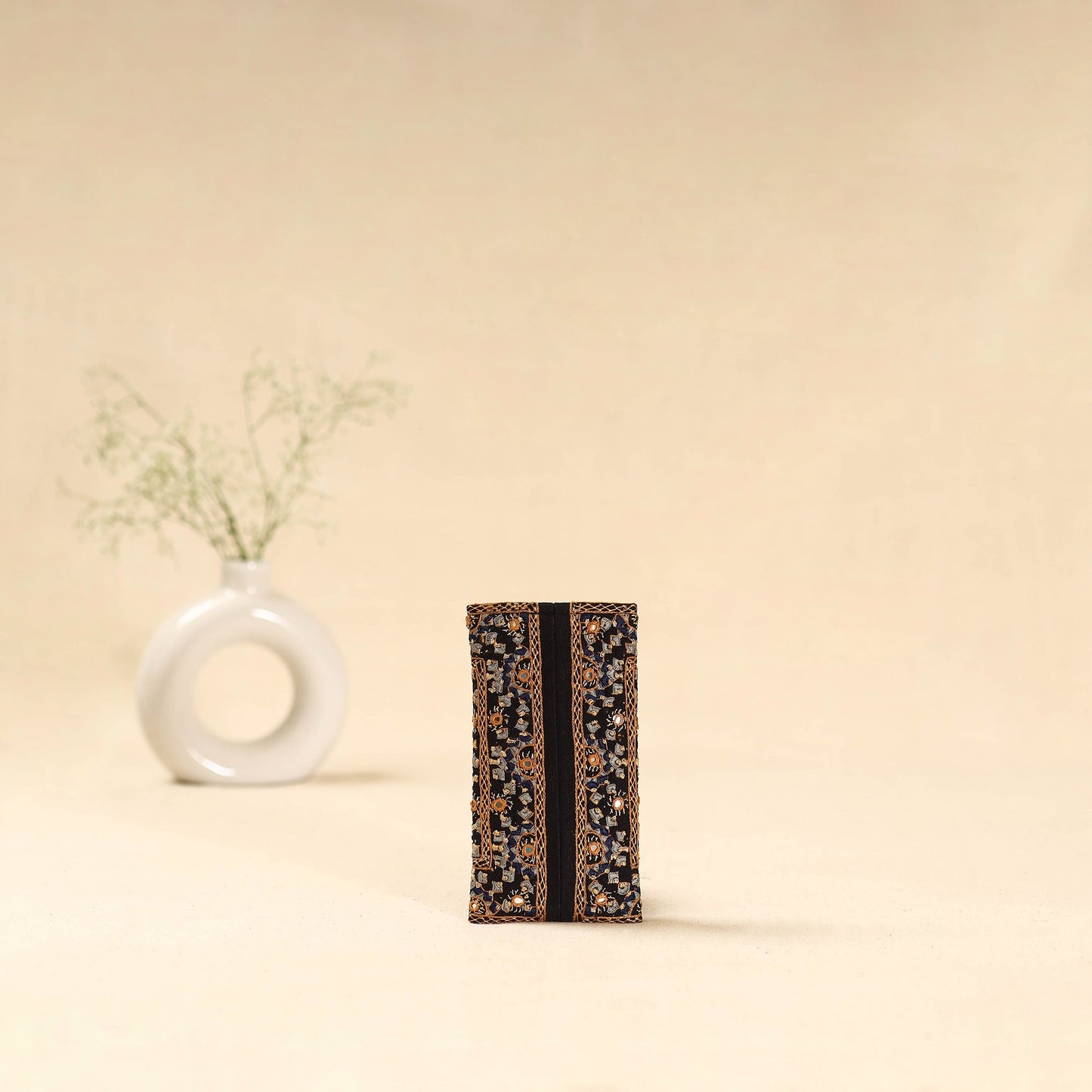 Kutch neran hand embroidered spectacle pouch 229