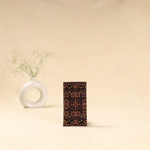 Kutch neran hand embroidered spectacle pouch 230
