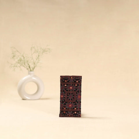 Kutch neran hand embroidered spectacle pouch 233