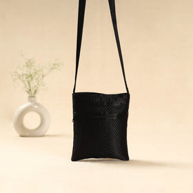 Kutch node hand embroidered sling bag 75 - handcrafted