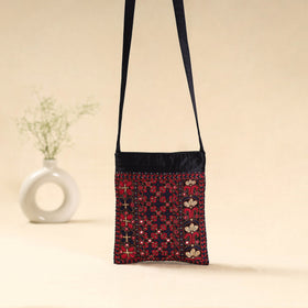 Kutch pakko hand embroidered sling bag 53 - handcrafted