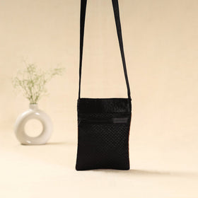 Kutch pakko hand embroidered sling bag 59 - handcrafted