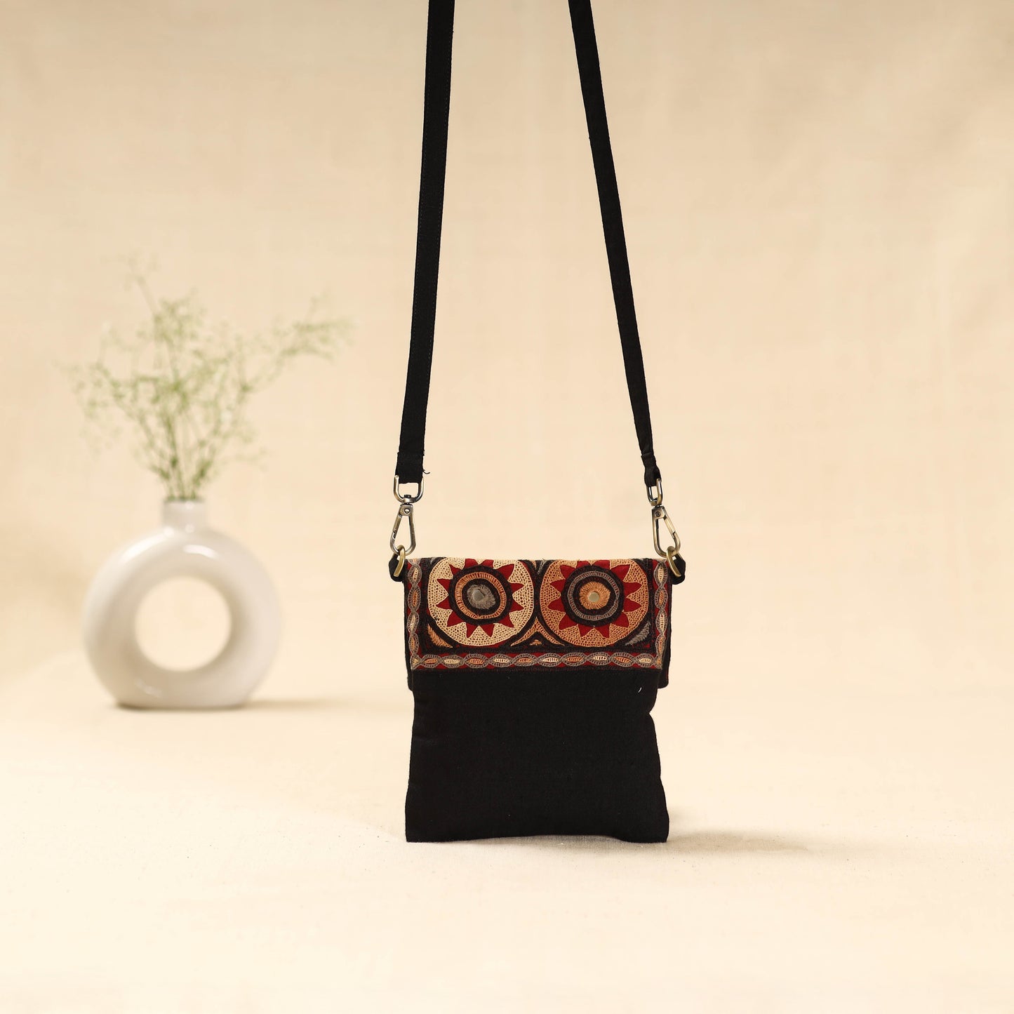 Kutch pakko hand embroidered sling bag 82 - handcrafted