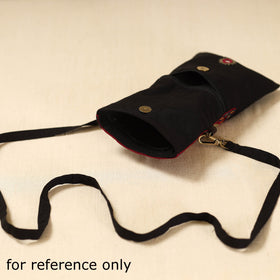 Kutch pakko hand embroidered sling bag 84 - handcrafted