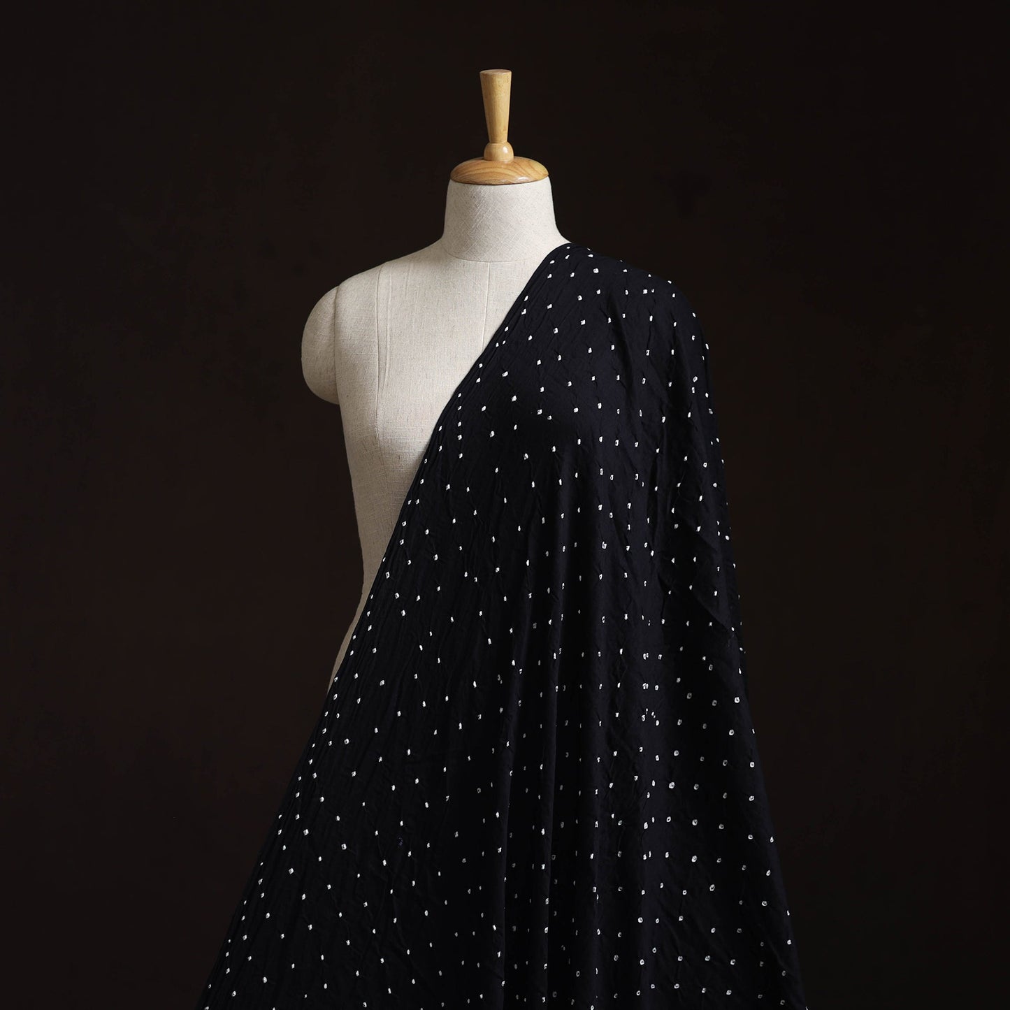 Kutch tie-dye cotton bandhani fabric 10 - handcrafted