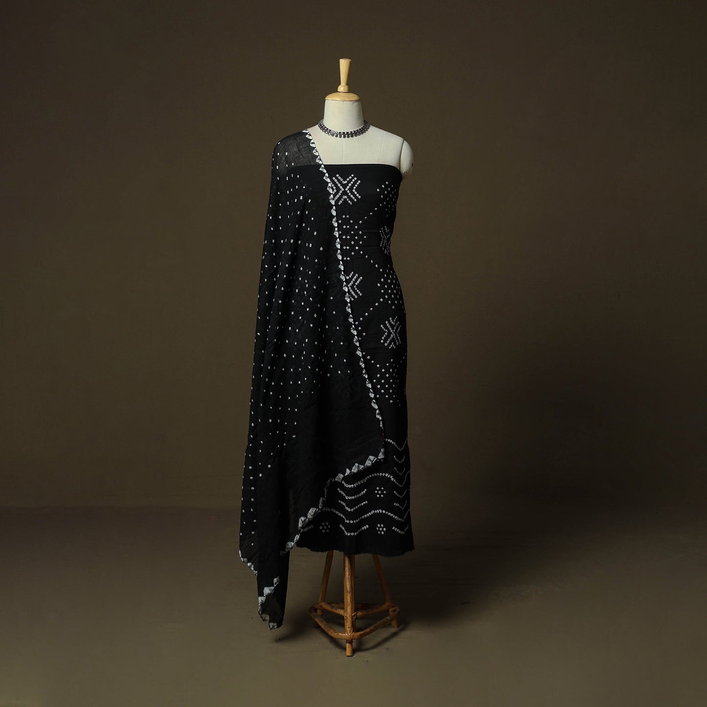 Kutch tie-dye satin cotton bandhani 3pc unstitched dress