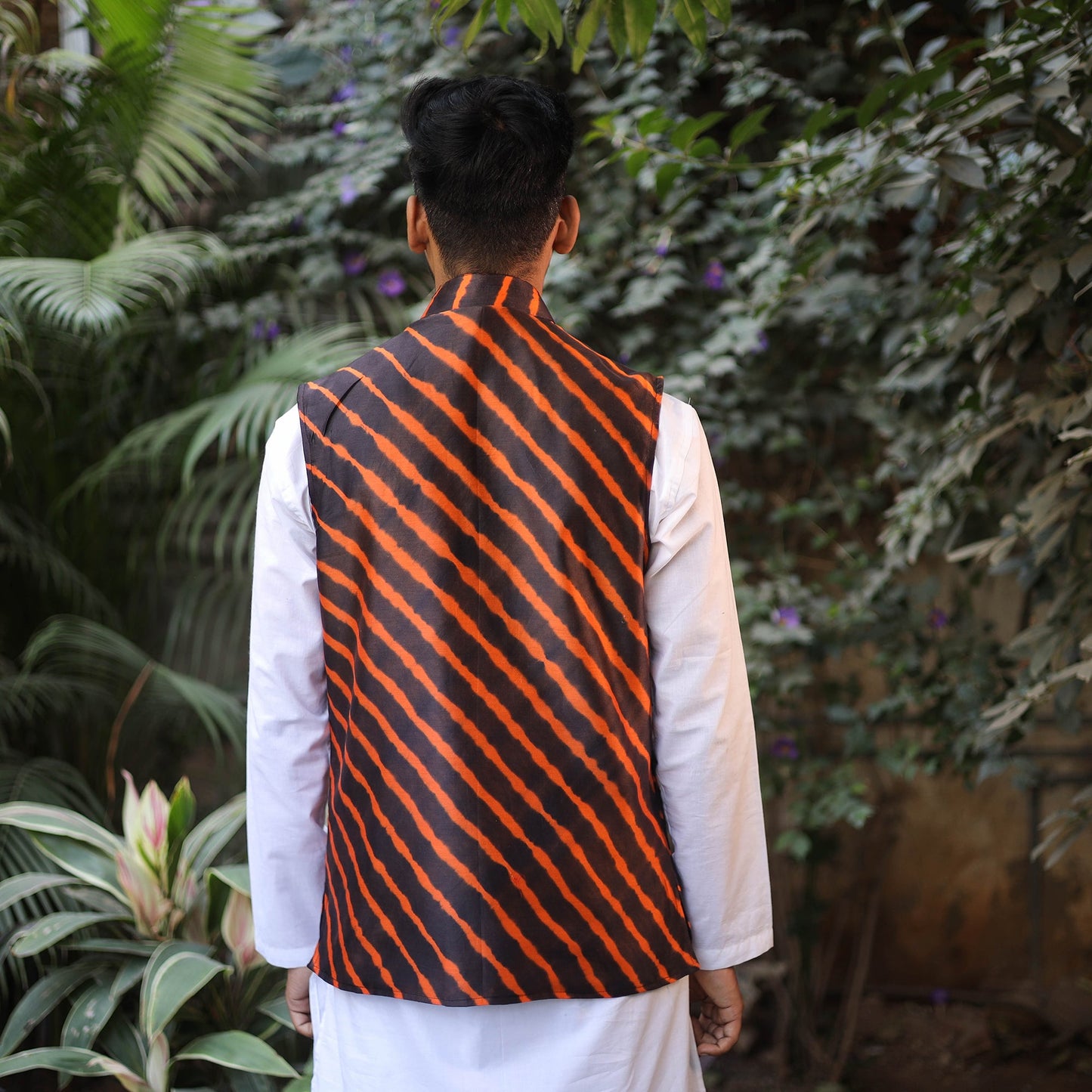 Black Leheriya Tie & Dye Chanderi Silk Handloom Nehru Jacket