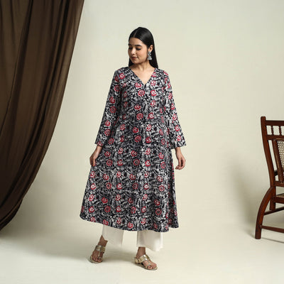  Black A-Line Batik Print Cotton Kurta for Women
