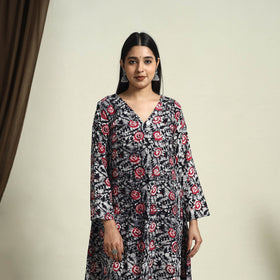 Black A-Line Batik Print Cotton Kurta for Women