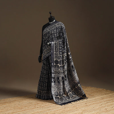 Linen hand batik saree with zari border 16 - handcrafted