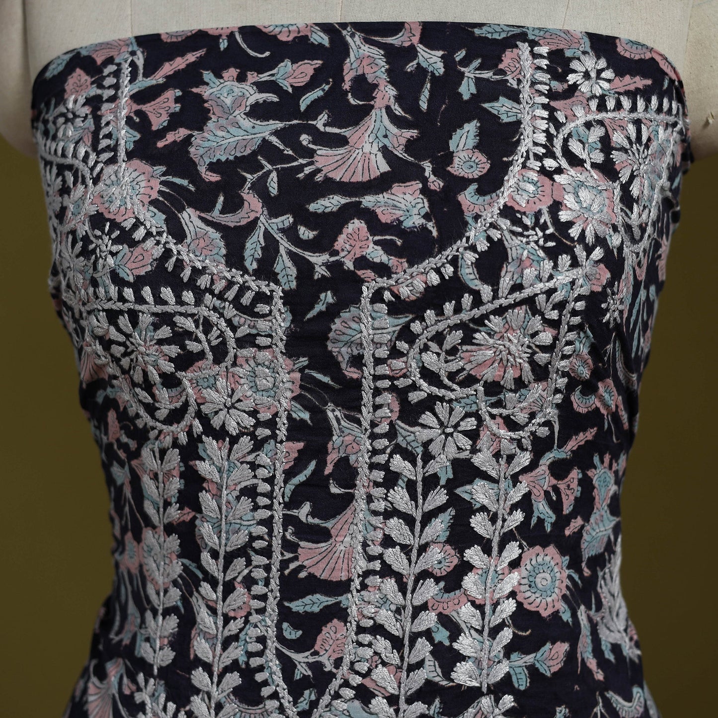 Lucknowi chikankari work sanganeri unstitched kurta