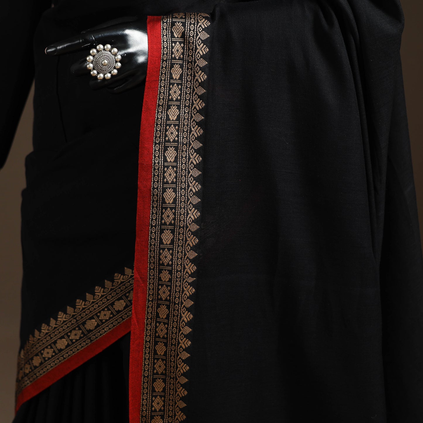 Mercerised cotton dharwad saree with thread border 16