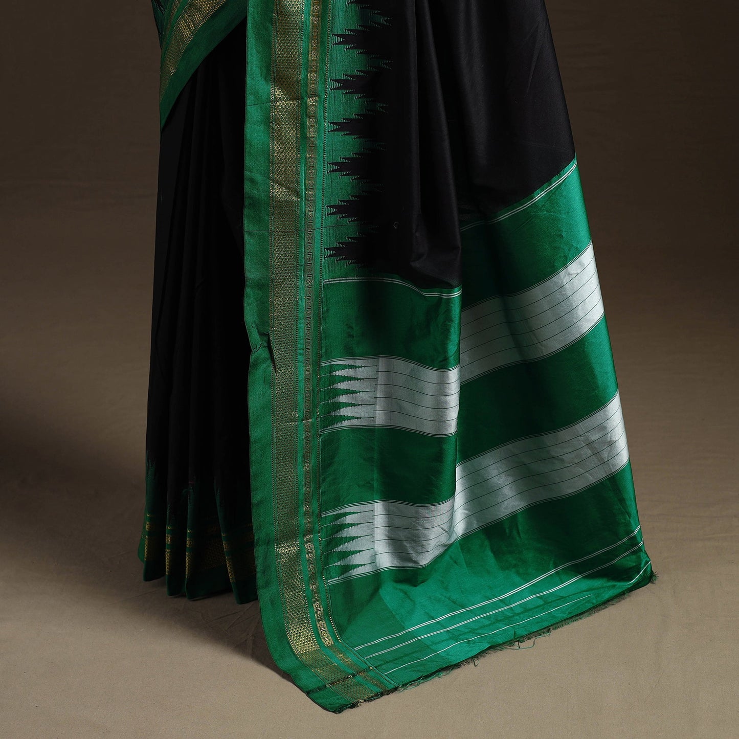 Mercerized cotton gadwal ilkal saree with temple zari