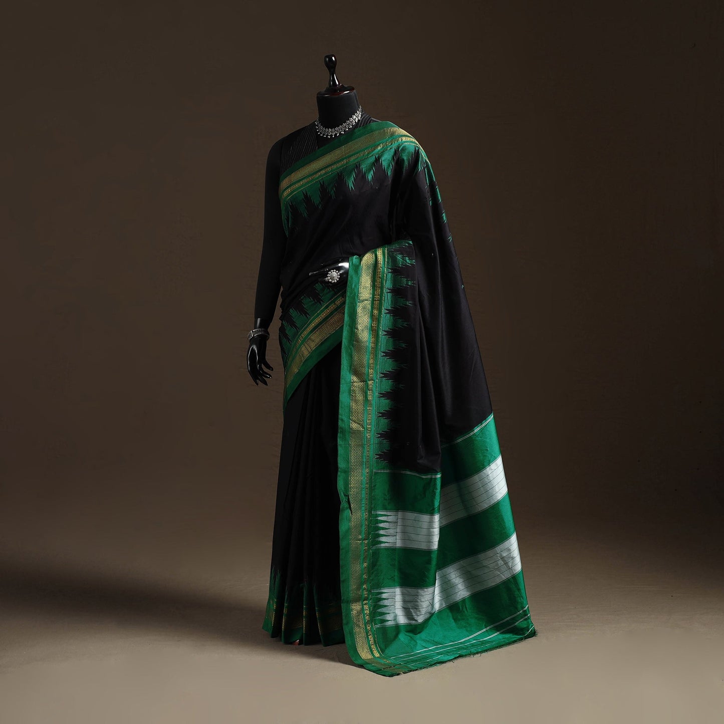Mercerized cotton gadwal ilkal saree with temple zari