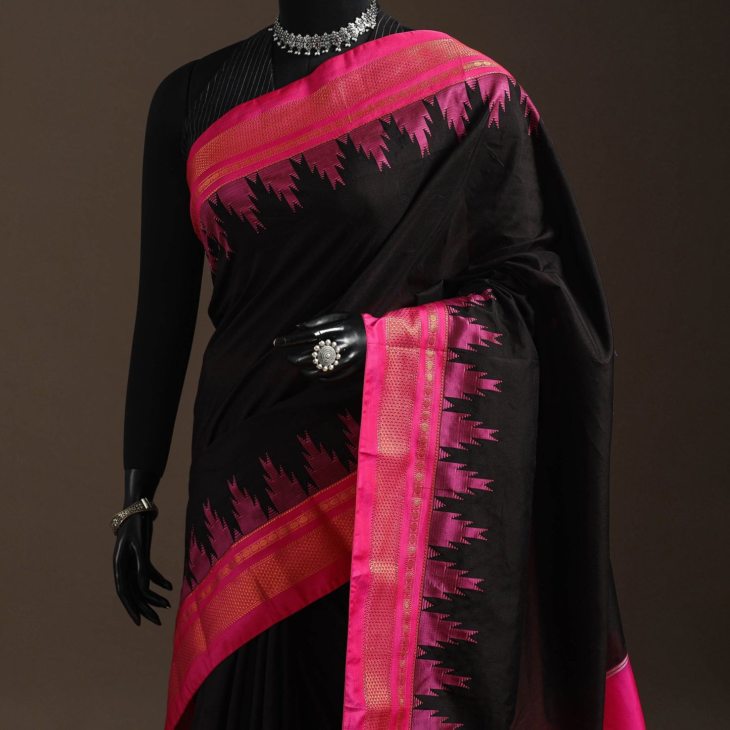 Mercerized cotton ilkal saree with chikki paras border 05