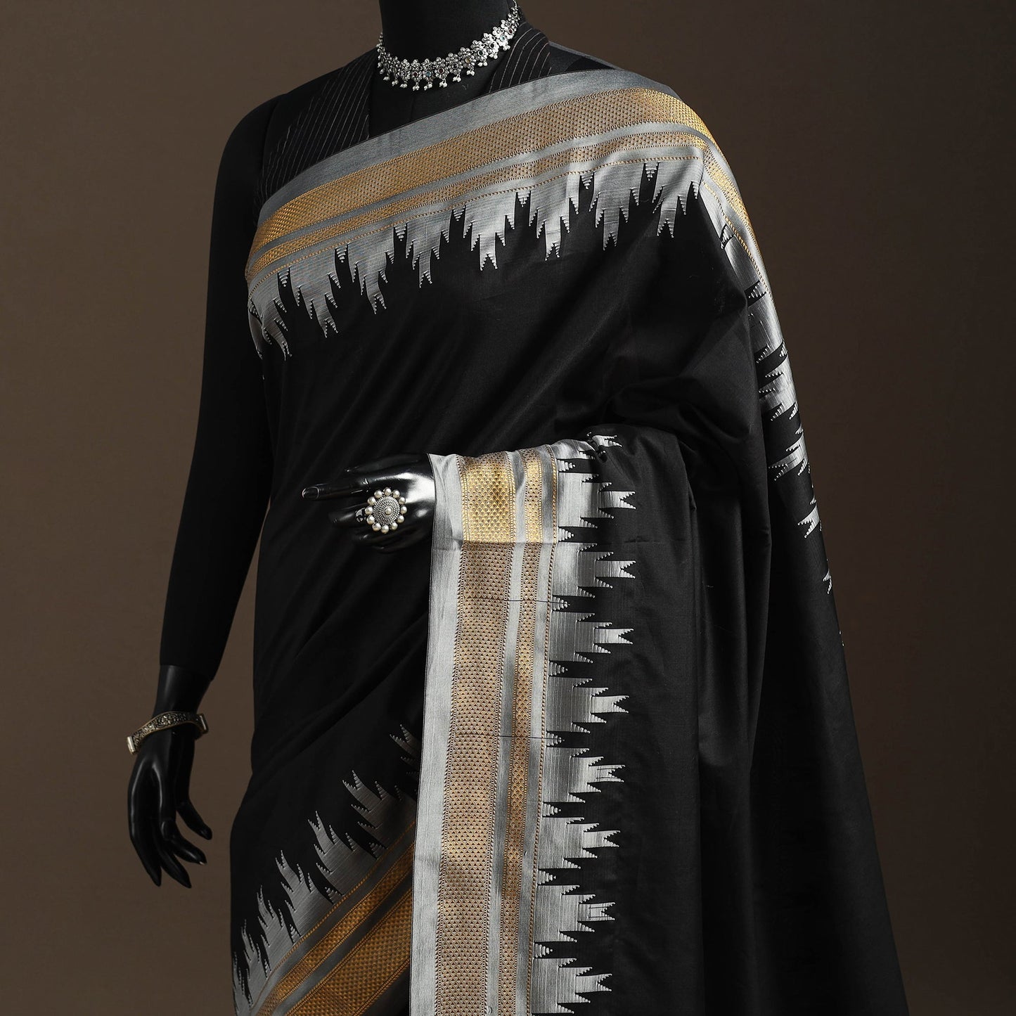 Mercerized cotton ilkal saree with chikki paras border 10