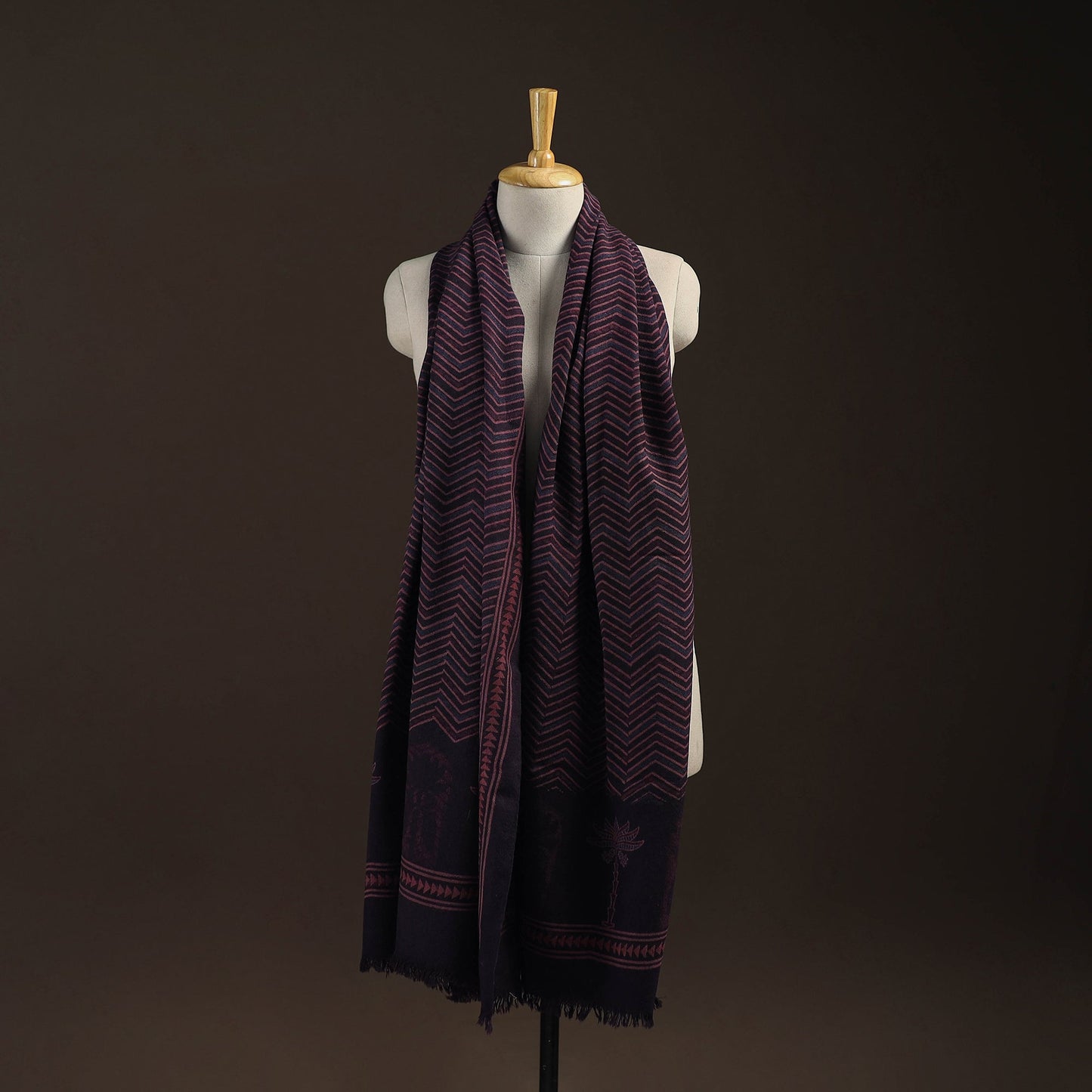 Black - merino wool natural dyed handwoven hand shawl 18