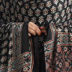 Black - modal silk dupatta 80 - handcrafted