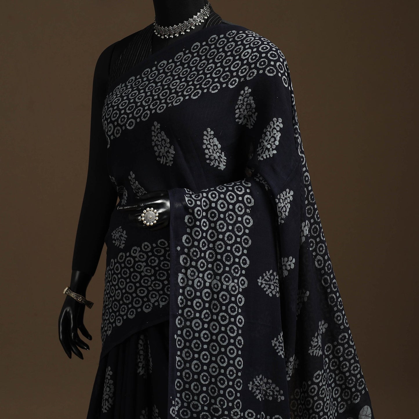 Black - mul cotton hand batik saree 15 - handcrafted