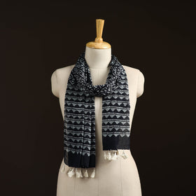 Mul cotton kutch hand batik stole with tassels 07