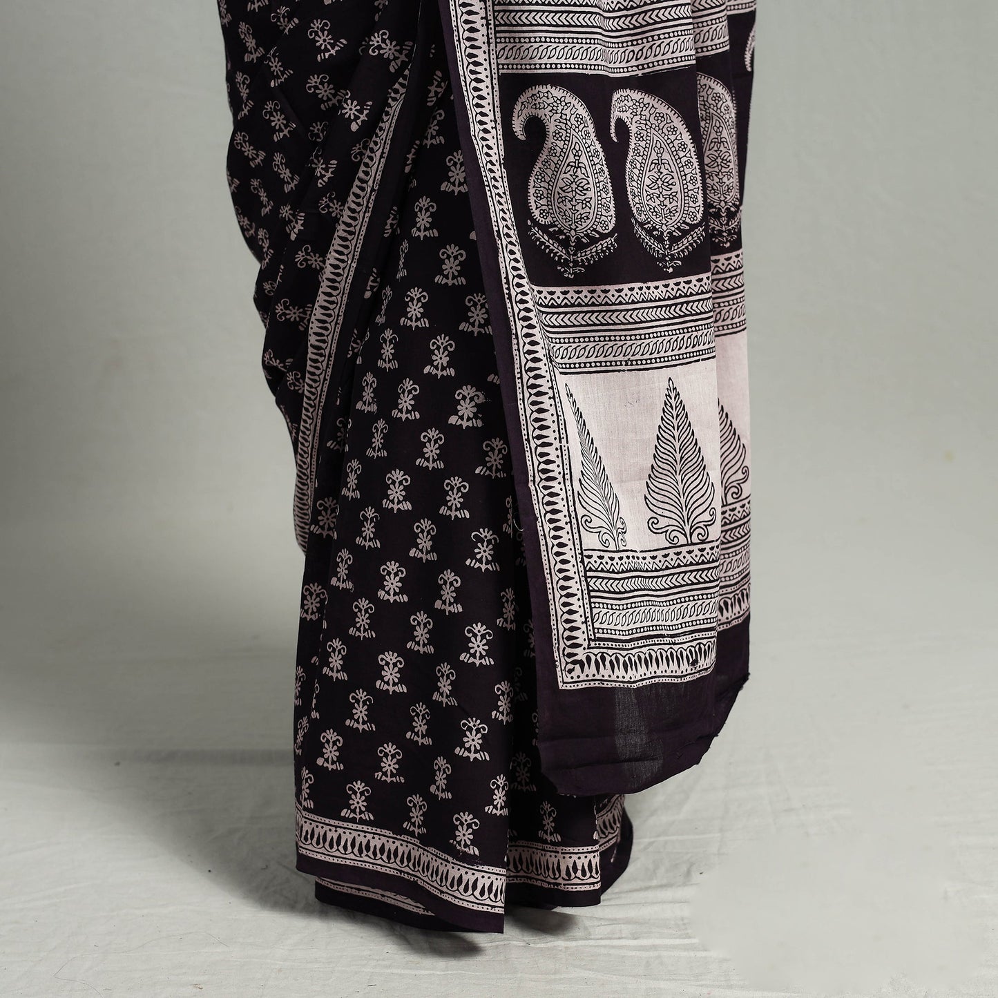 Black Bagh Print Cotton Saree Online from Madhya Pradesh