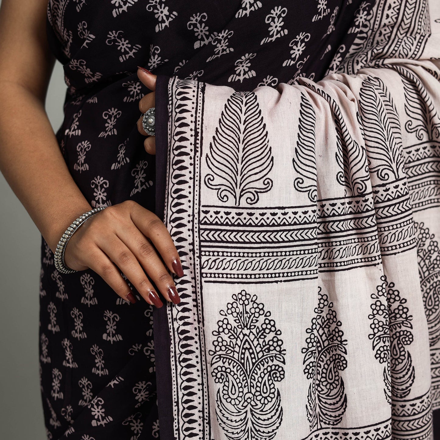 Black Bagh Print Cotton Saree Online from Madhya Pradesh