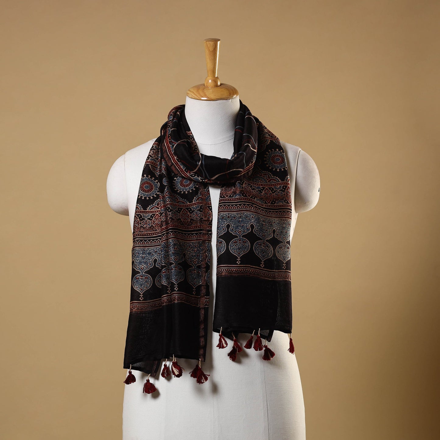 Black - natural dyed chanderi silk stole 04 - handcrafted
