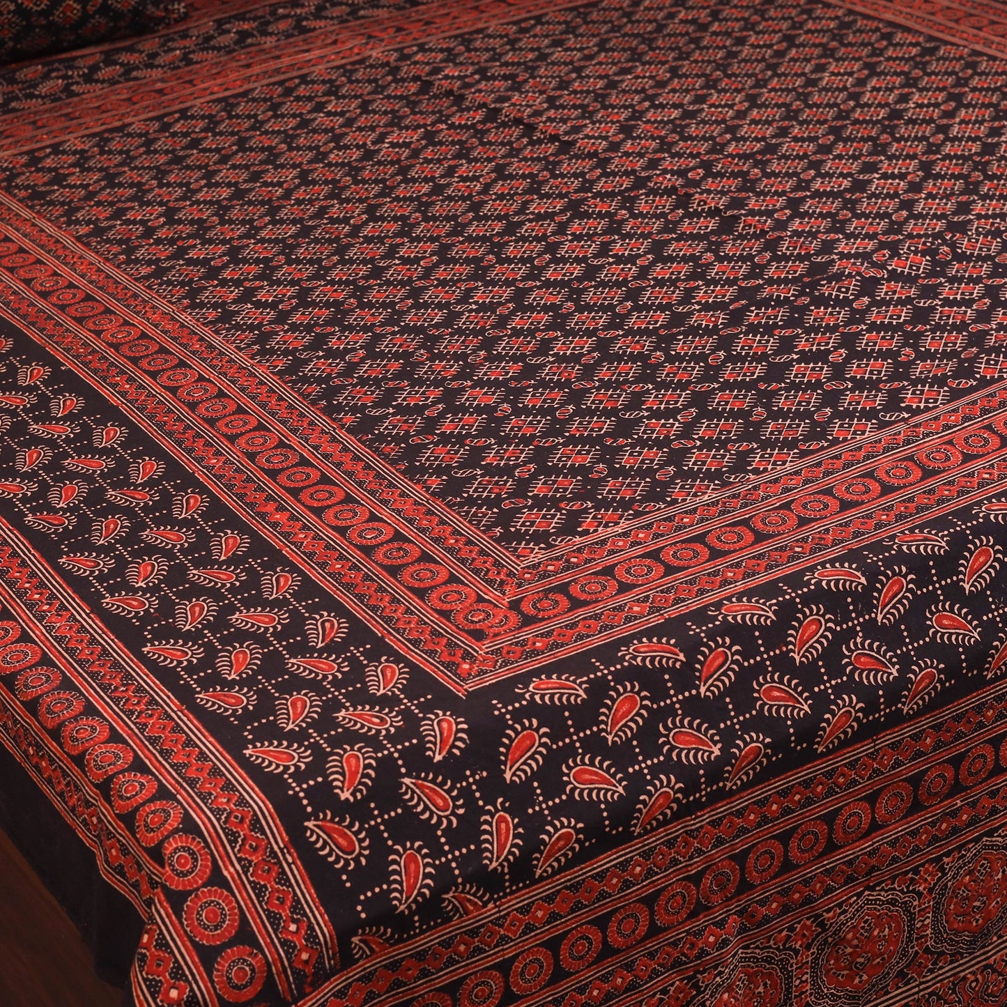 Black - natural dyed cotton double bed sheet set 01