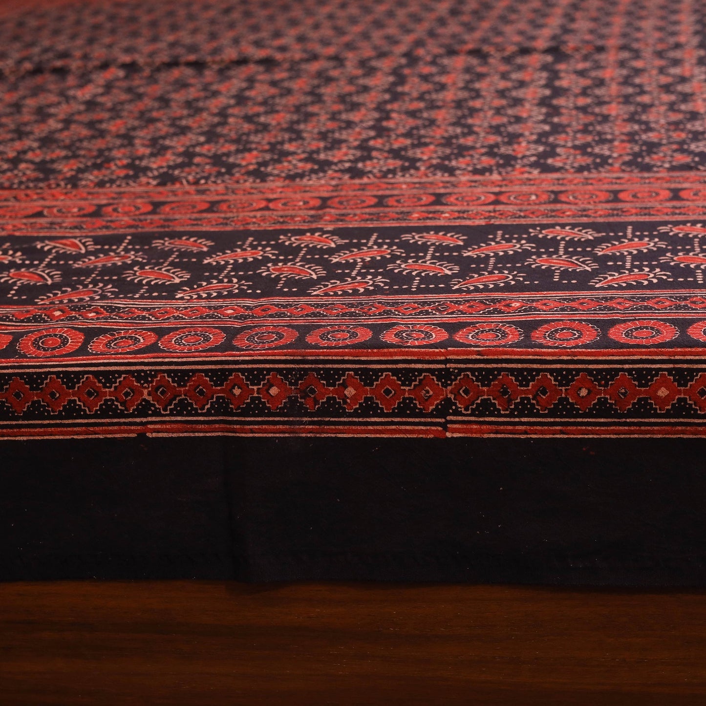 Black - natural dyed cotton double bed sheet set 01