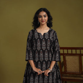 Natural dyed cotton a-line kurta for women 07 - handcrafted