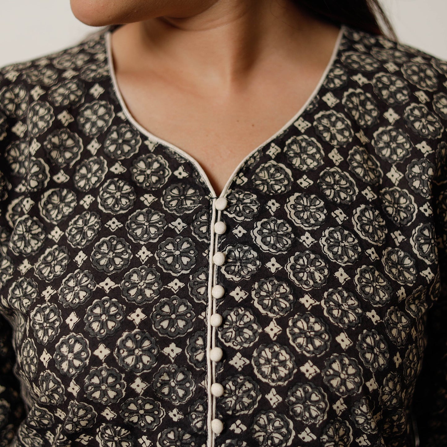 Buy Bagru Hand Block Printed Cotton Straight Long Kurta 04 Online l iTokri.com