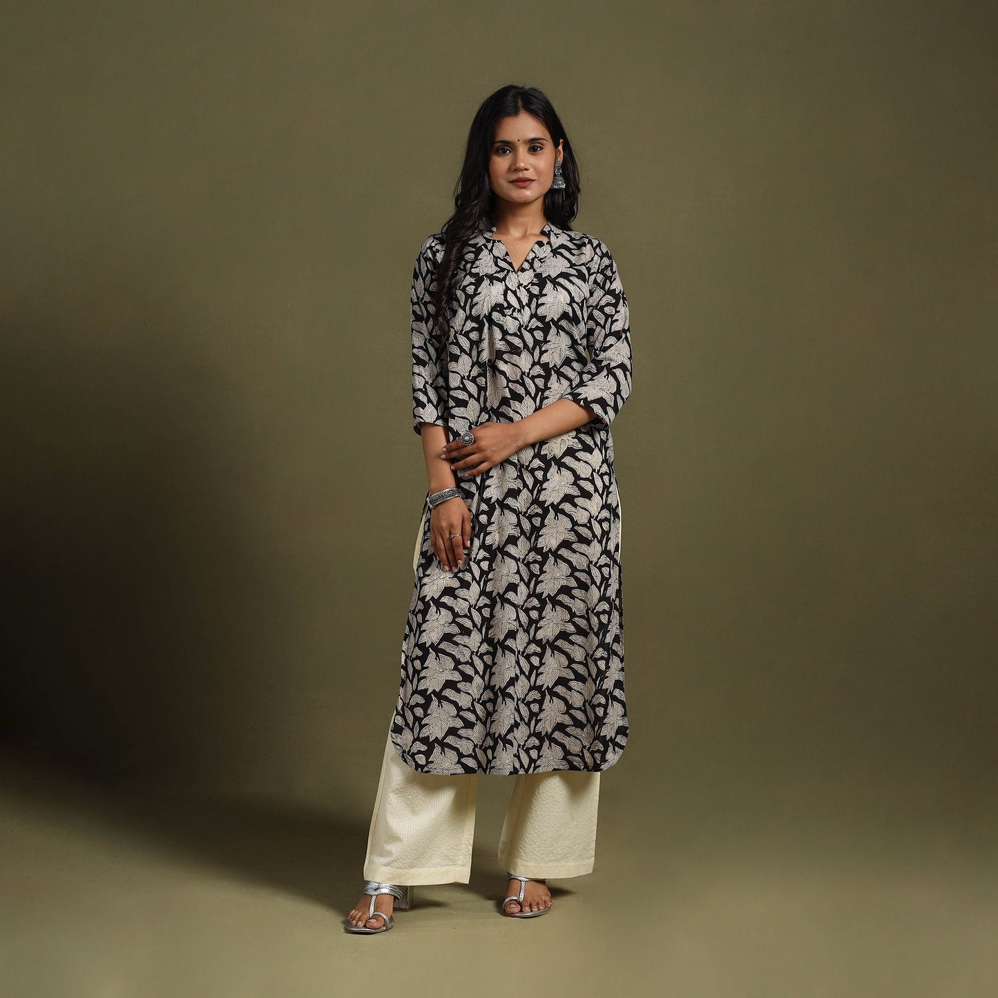 Black - natural dyed cotton straight bagru kurta 09