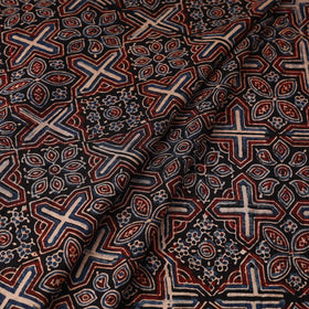 Natural dyed dola silk hand fabric 02 - handcrafted