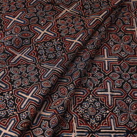 Natural dyed dola silk hand fabric 02 - handcrafted