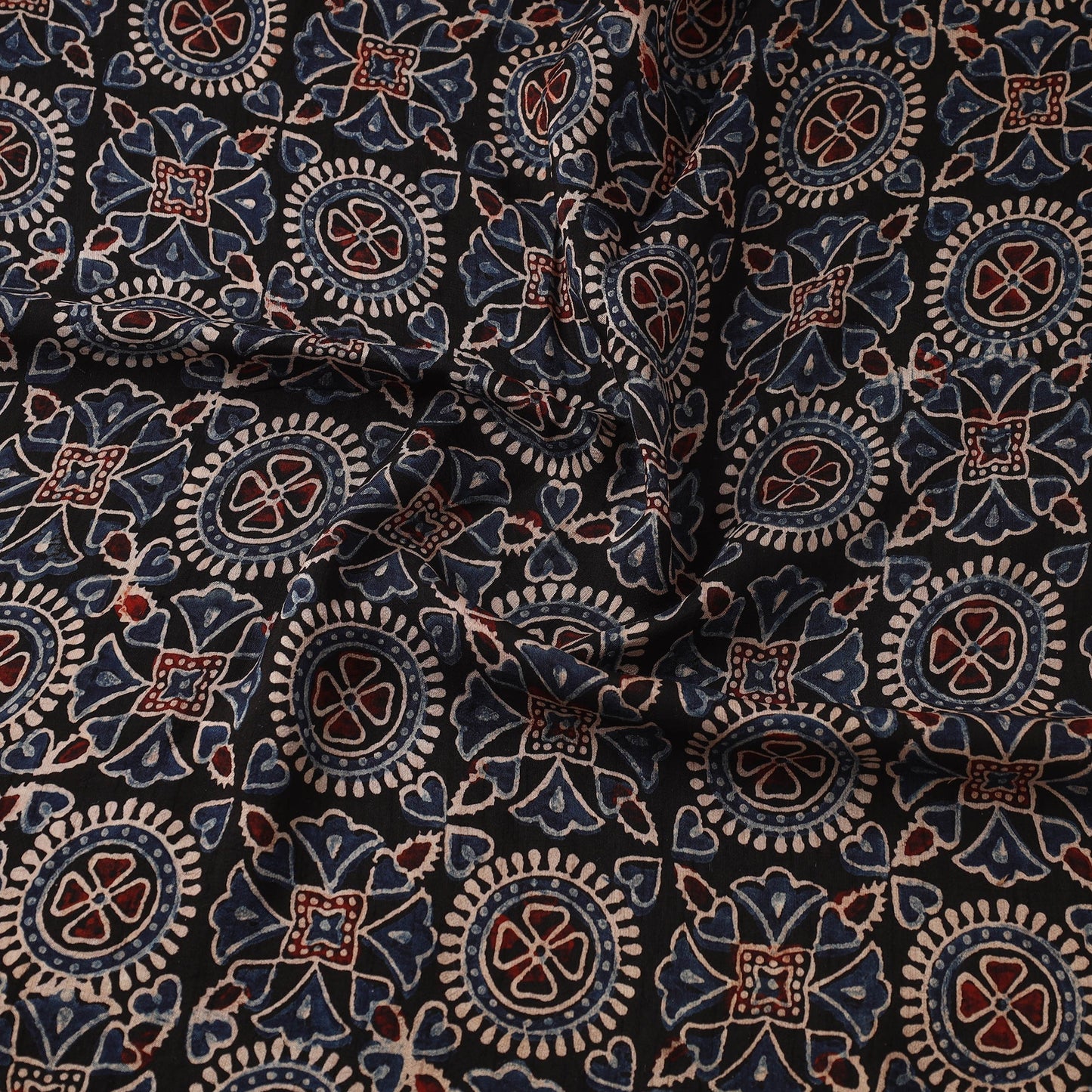 Natural dyed dola silk hand fabric 40 - handcrafted