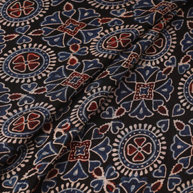 Natural dyed dola silk hand fabric 44 - handcrafted