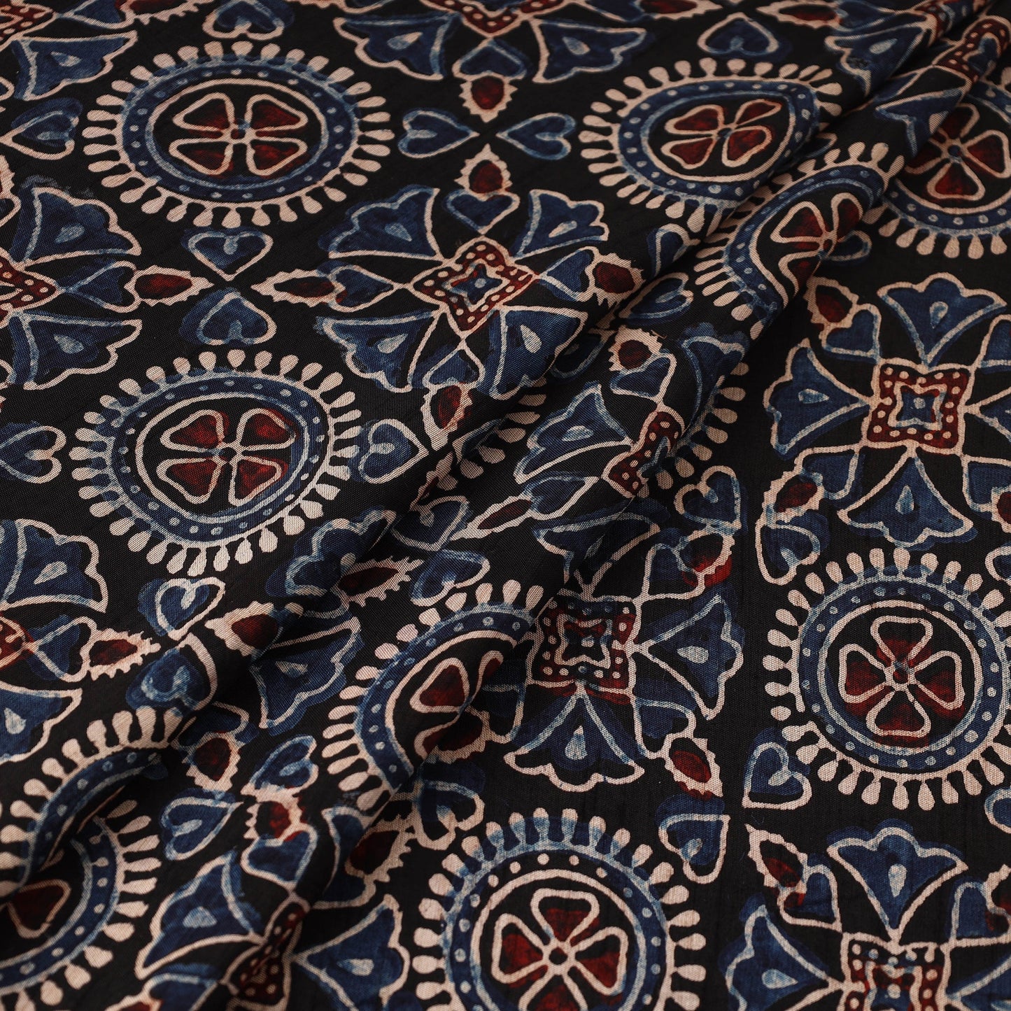 Natural dyed dola silk hand fabric 54 - handcrafted